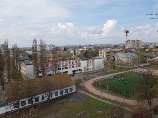 Уютная Квартира В 5 Мин Пешком От Курорта Mirhorod Exterior foto